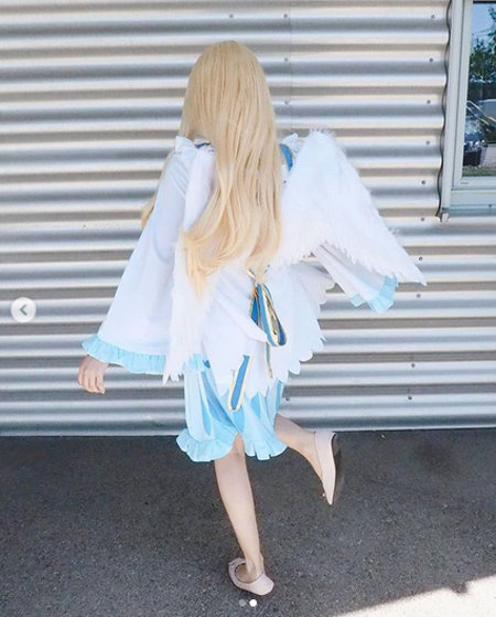 Un adorable cosplay de Filo de The Rising of Shield Hero