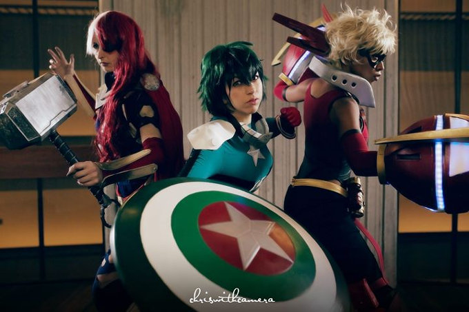 Los héroes de My Hero Academia convertidos en Vengadores