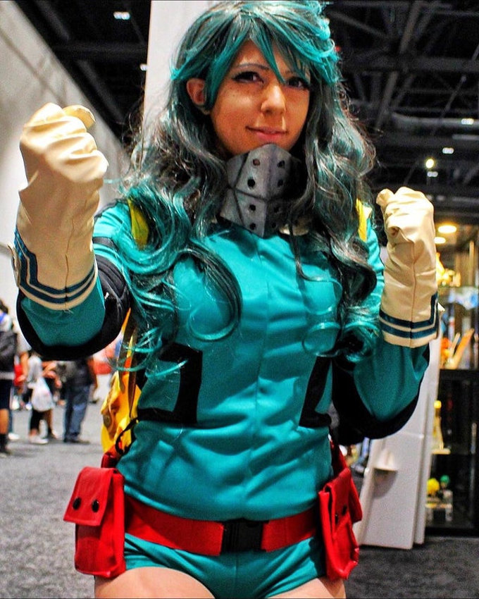 Deku de My Hero Academia se convierte en mujer en este cosplay