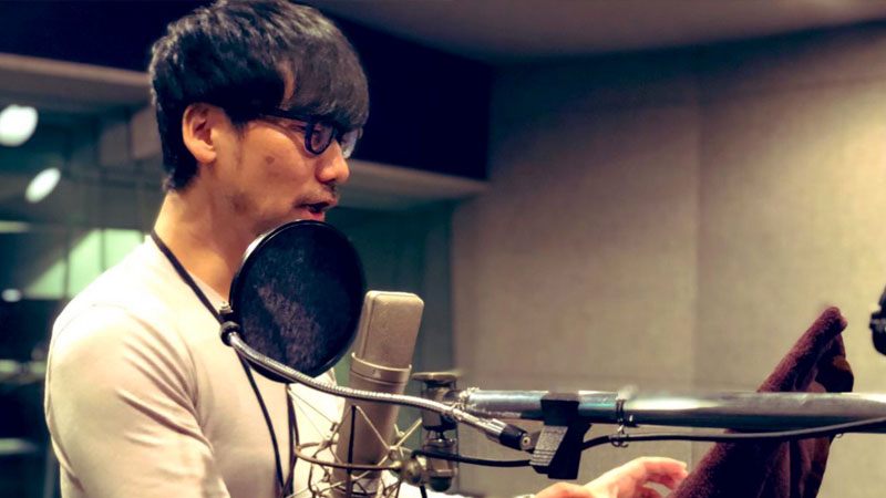 Control: Hideo Kojima grabando