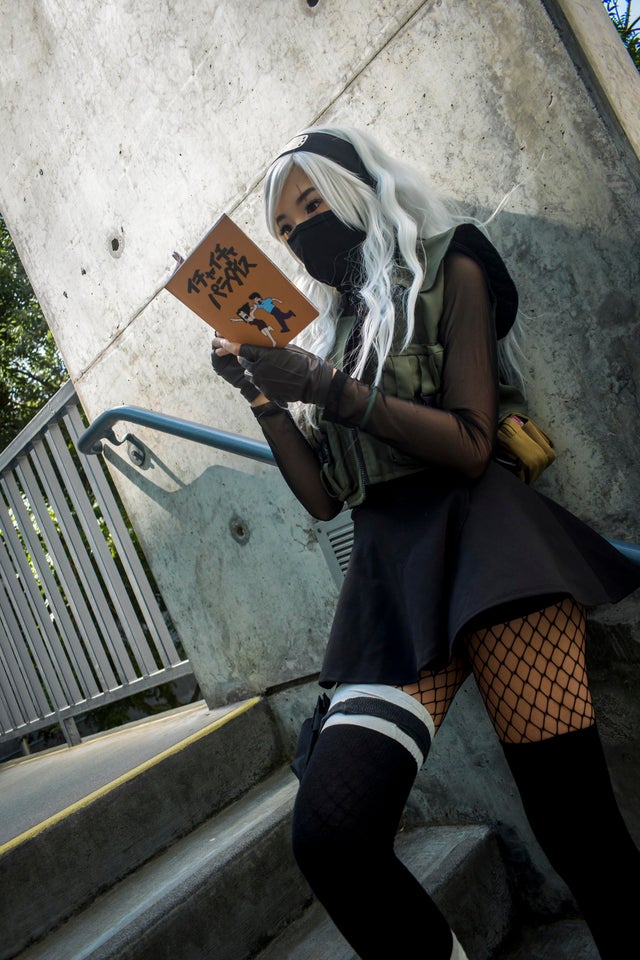 Otra idea de cómo se vería Kakashi de Naruto como mujer