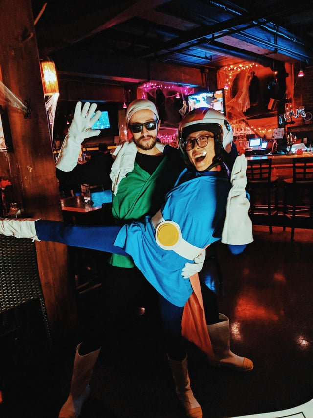 Los Grandes Saiyamans de Dragon Ball con cosplays improvisados