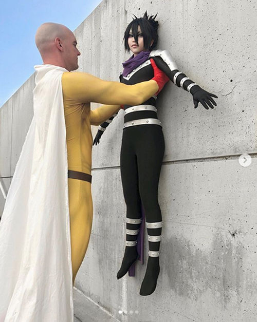One-Punch Man: Saitama y Sonic en un cosplay doble