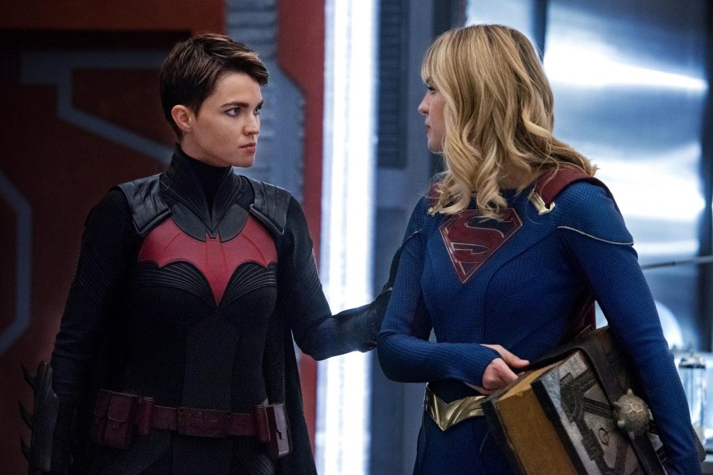 The Flash. "Crisis on Infinite Earths: Part Three" Ruby Rose as Kate Kane/Batwoman and Melissa Benoist as Kara/Supergirl -- Photo: Dean Buscher/The CW.