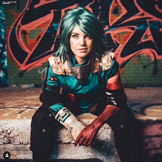 Deku de My Hero Academia cambia de sexo de nuevo con el cosplay