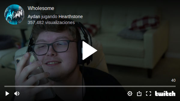 Jugador de Fortnite sorprende a su mamá durante stream al pagar sus deudas