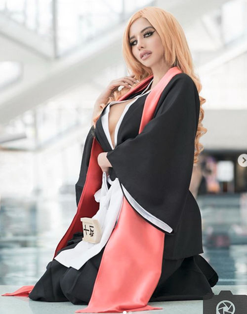 Rangiku Matsumoto de Bleach cobra vida con el cosplay