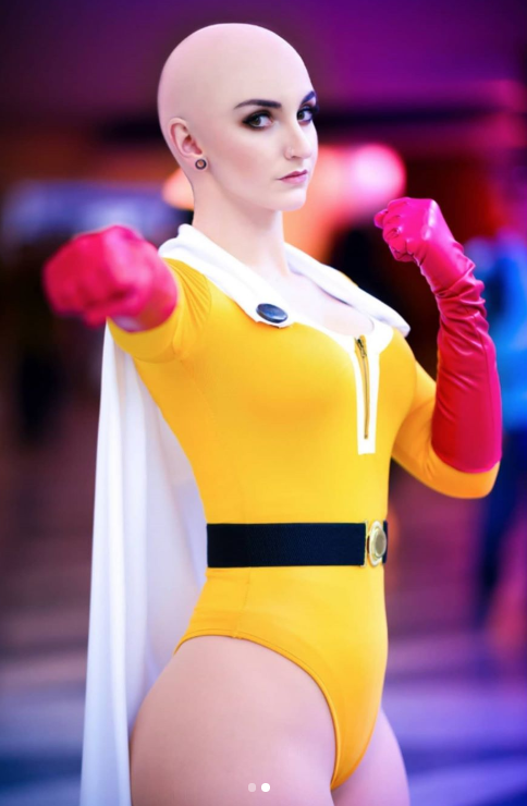 Saitama cosplay mujer