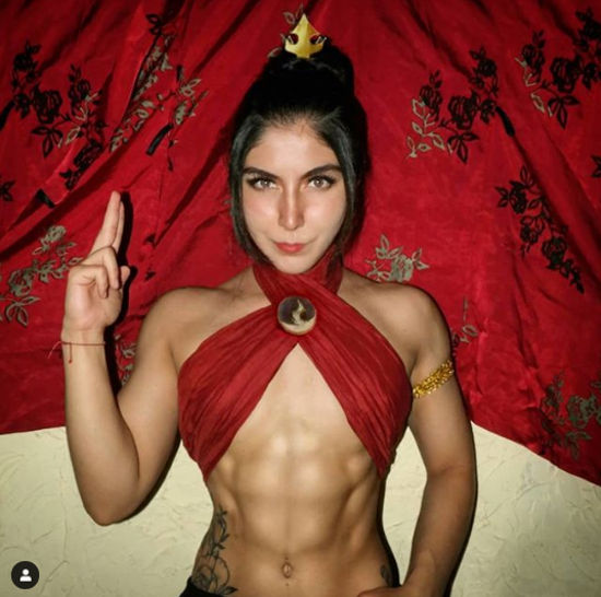 Azula de Avatar: La leyenda de Aang consigue un cosplay de verano