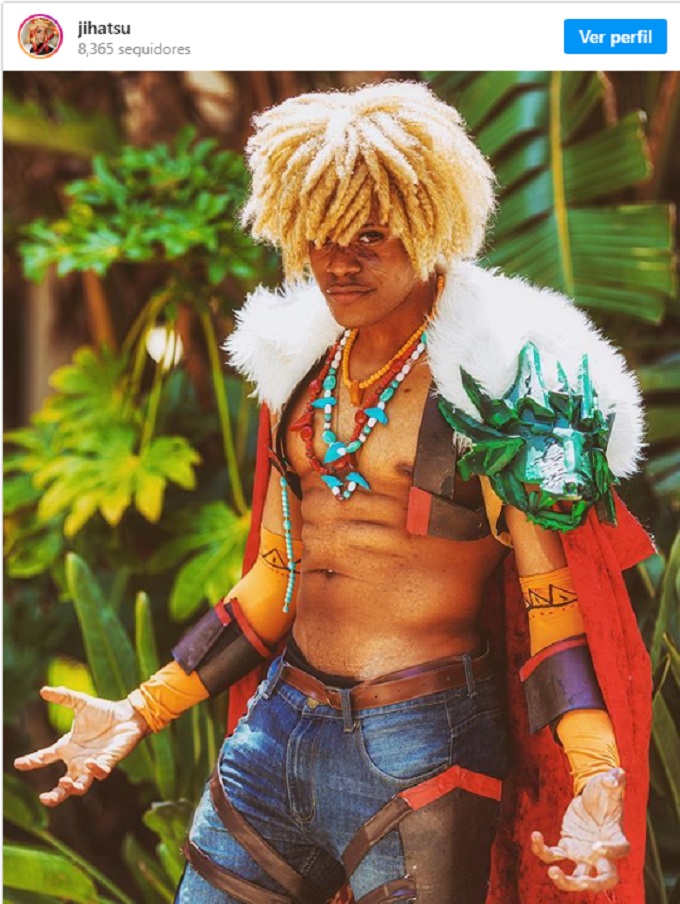 Cosplay de Bakugo Medieval de My Hero Academia