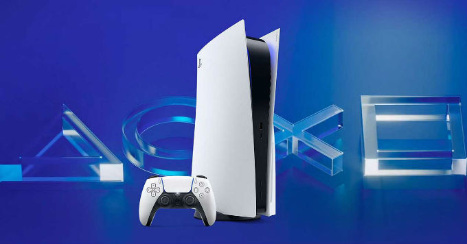 Consola PlayStation 5 con fondo azul 