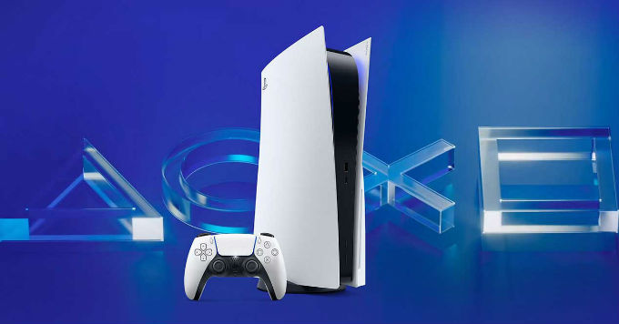Consola PlayStation 5 con fondo azul