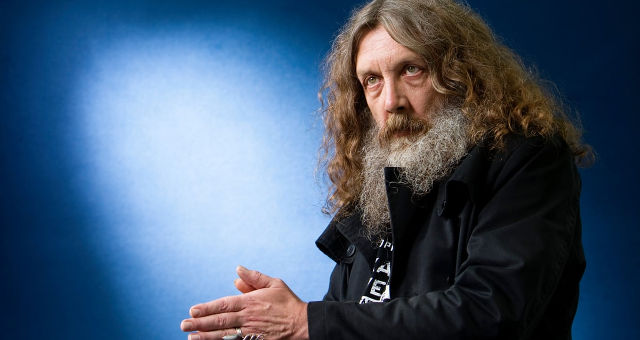 Cocreador de Watchmen y Batman: The Killing Joke critica películas de superhéroes