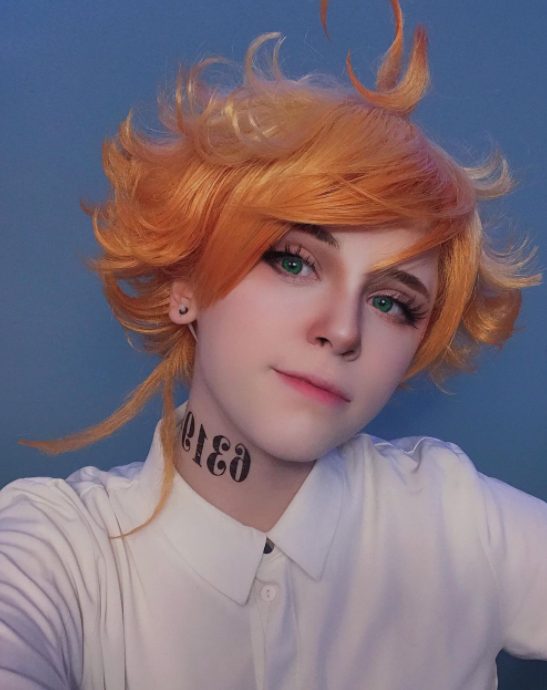 emma, promised neverland, cosplay, levi zhenya