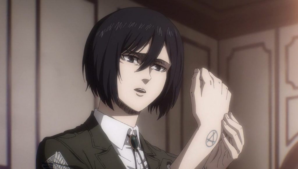 Mikasa revela el blasón de Hizuru a los Azumabito.