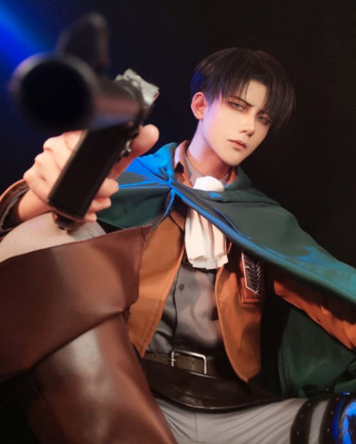 Shingeki no Kyojin: Levi preparado para todo en este cosplay