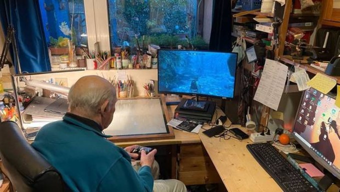 Abuelito gamer Skyrim